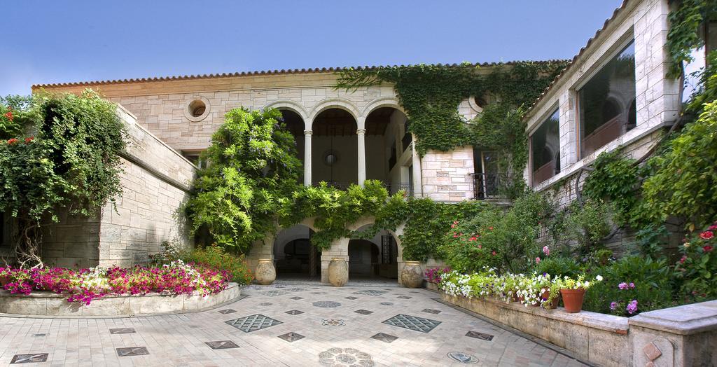 Les Arbousiers Hotel Ceret Bagian luar foto