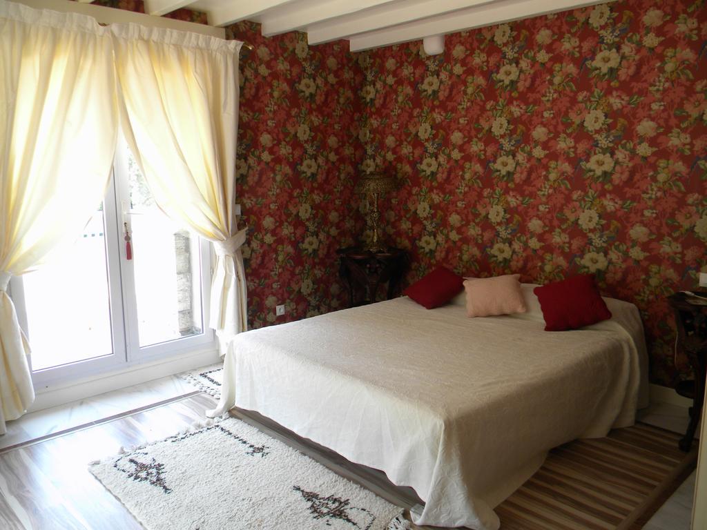 Les Arbousiers Hotel Ceret Ruang foto
